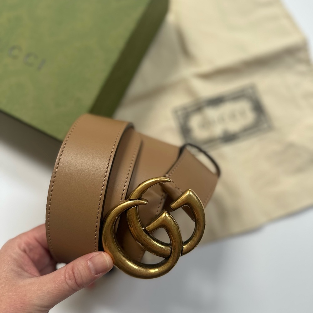 Gucci Beige Leather Belt with Brass Buckle